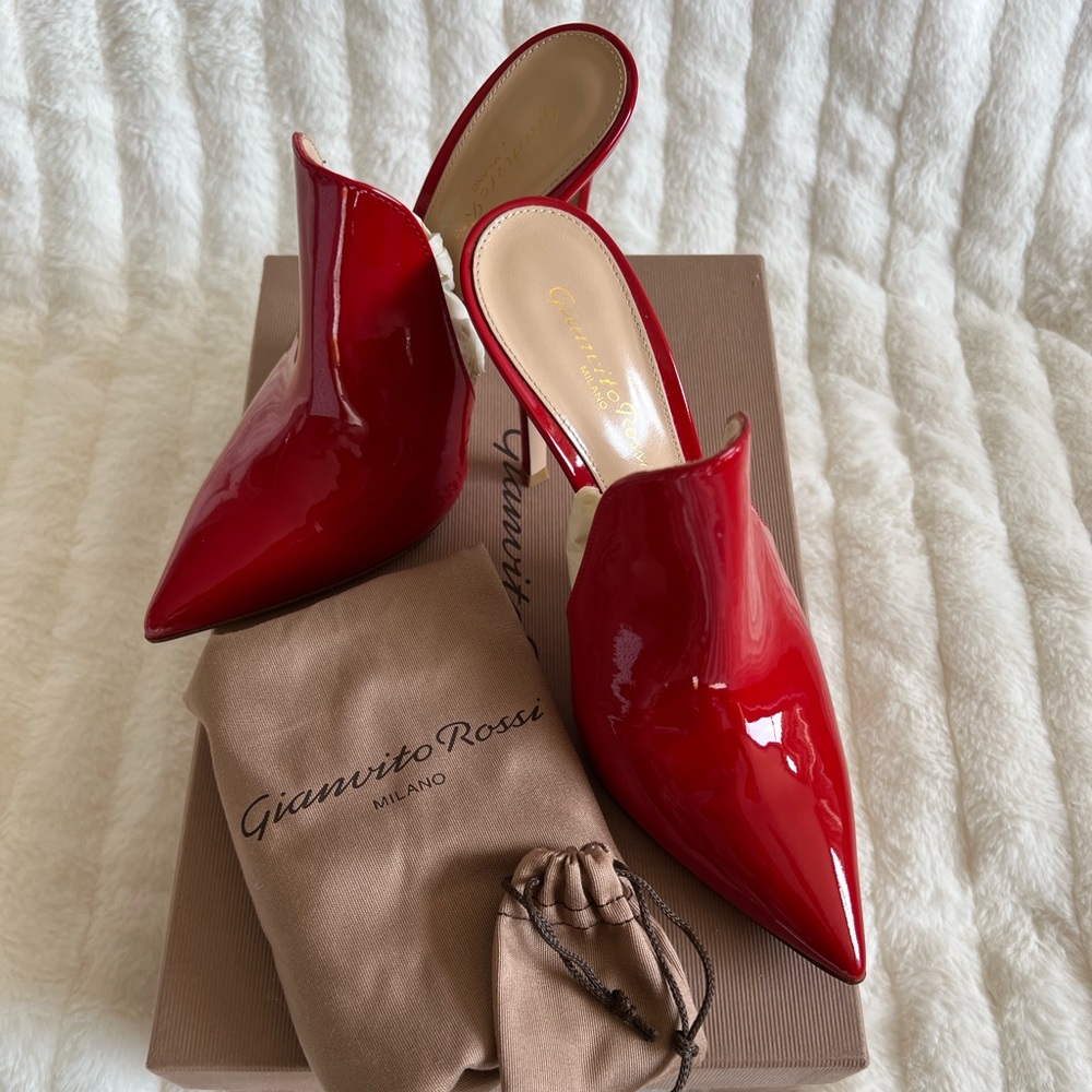 Gianvito Rossi Mules